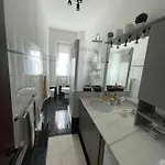 La Casa Di Joy * Milano